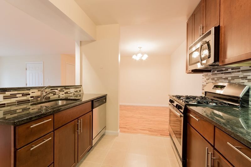 Middlesex County, NJ 1, 2 & 3 Bedroom Apartments for Rent