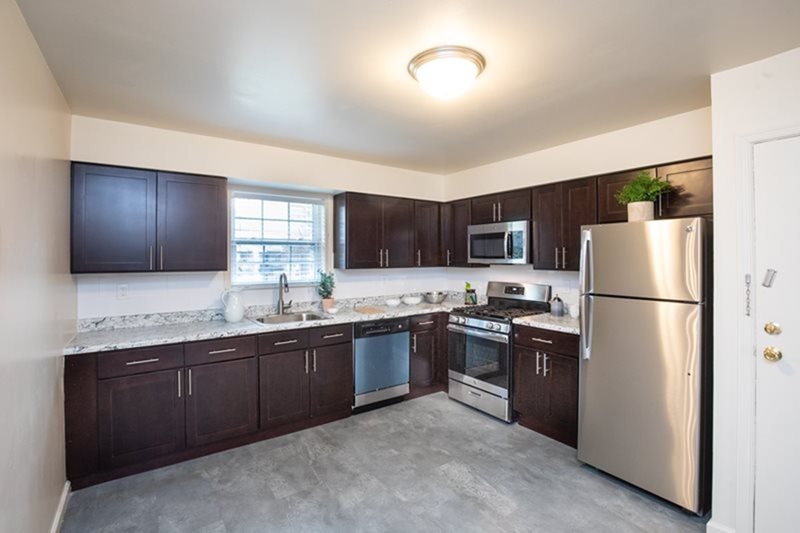 Middlesex County, NJ 1, 2 & 3 Bedroom Apartments for Rent