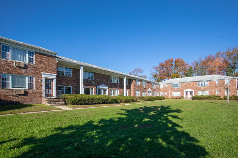 Monmouth County, NJ Apartments 1, 2 & 3 Bedroom Apartments