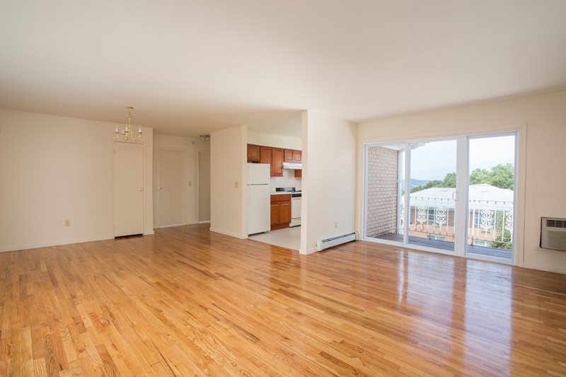 Passaic County, New Jersey 1 & 2 Bedroom Apt with Amenities