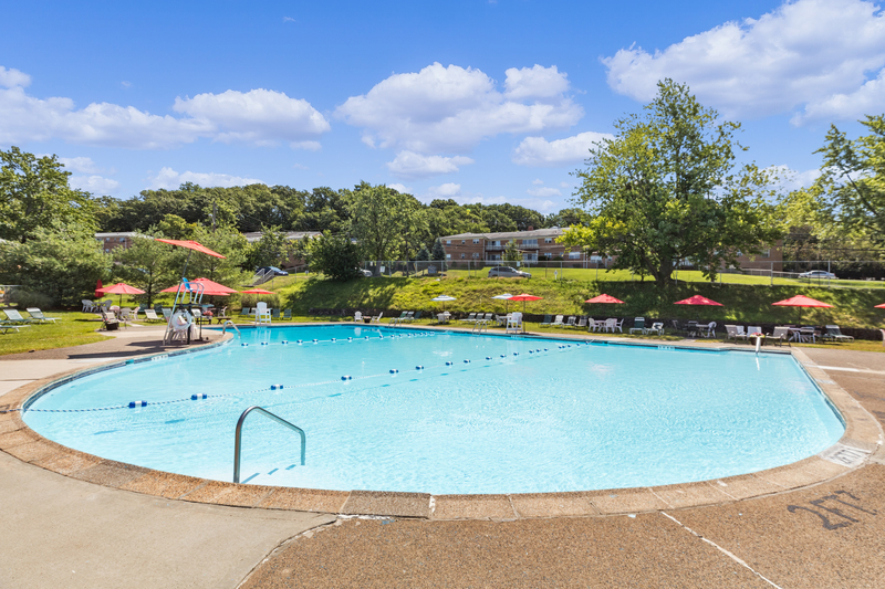 Passaic County, New Jersey 1 & 2 Bedroom Apt with Amenities