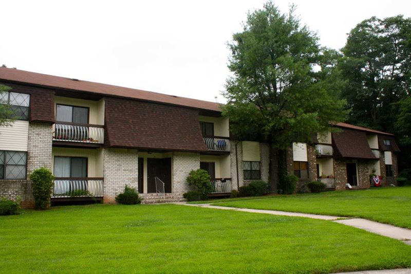 Scotch Plains, NJ Offers 1, 2 & 3 Bedroom Apartments