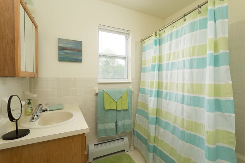 Warren County, NJ 1 & 2 Bedroom Apartments in Hackettstown